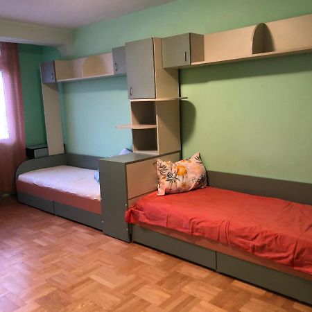 Spacious Beautiful Apartment - Prime Location Varna Eksteriør bilde